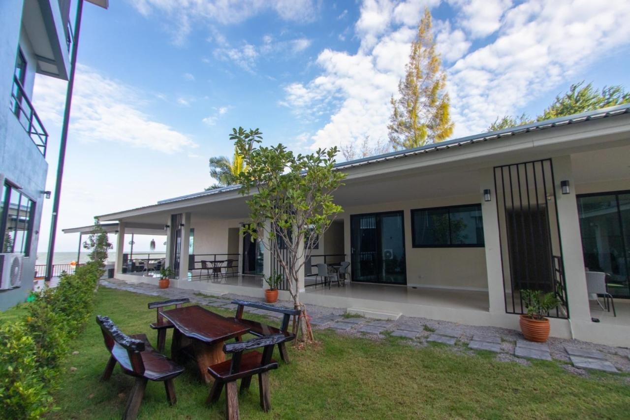 Aownoi Bay Resort プラチュワップキーリーカン エクステリア 写真